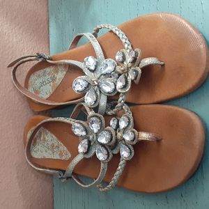 MATISSE SANDALS SZ 8 M